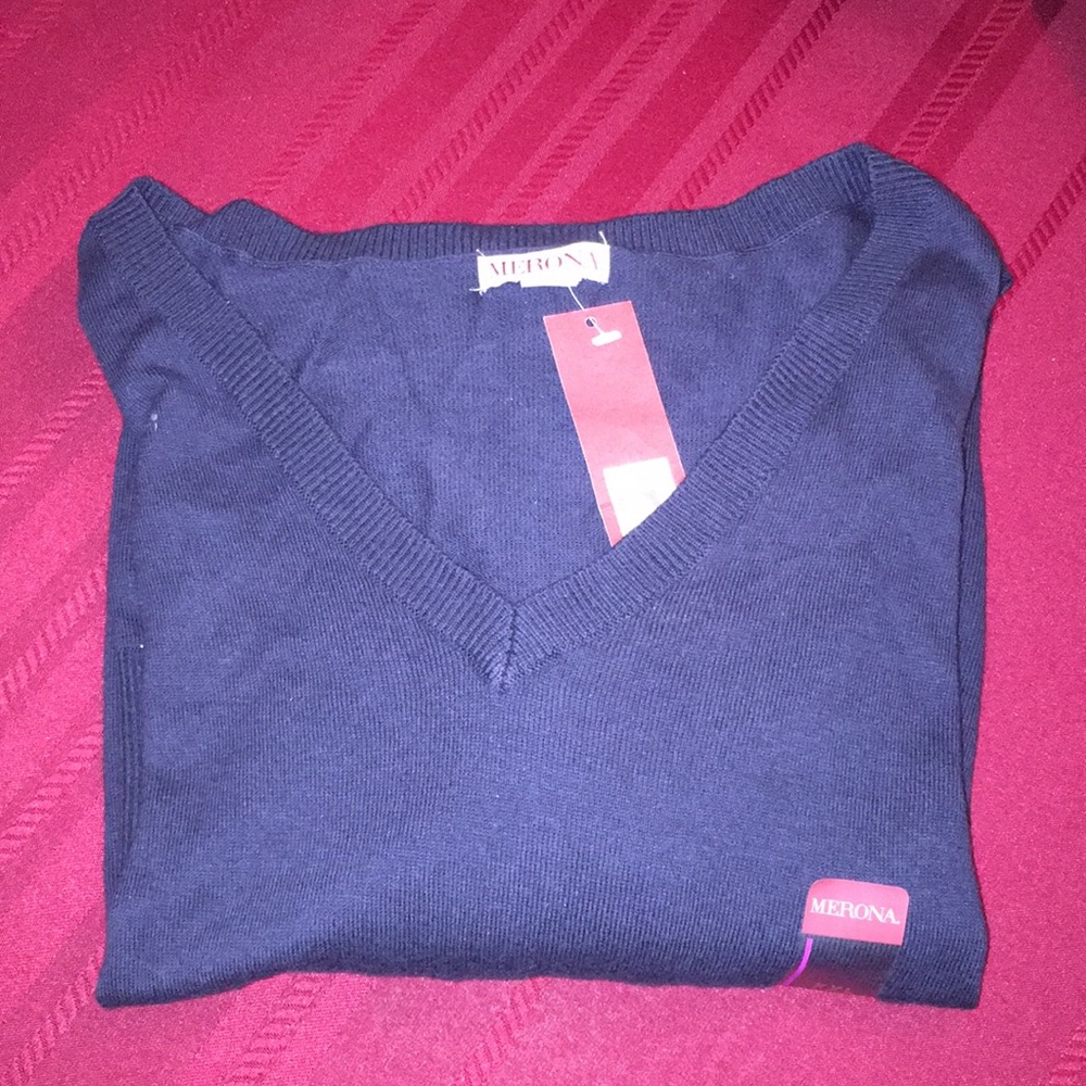 NWT. Men’s sweaters
